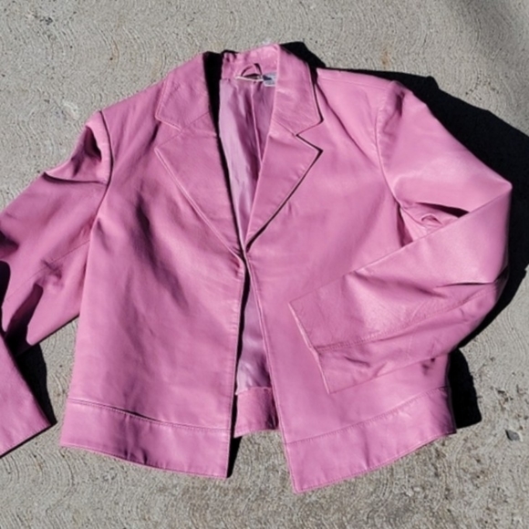 Newport News Jackets & Blazers - Vintage Pink Leather Jacket Newport News 100% leather genuine leather blazer